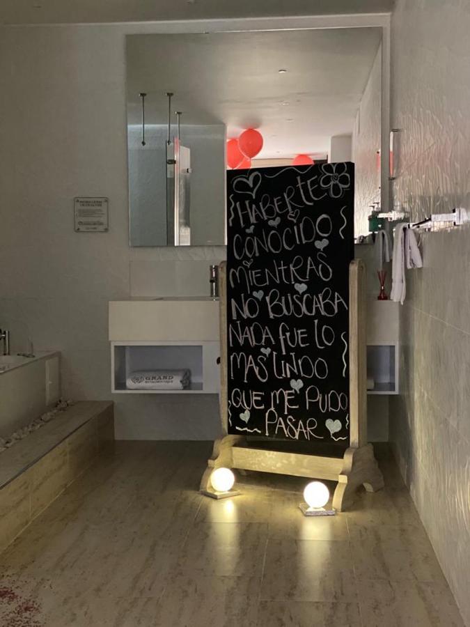 Grand Boutique Hotel